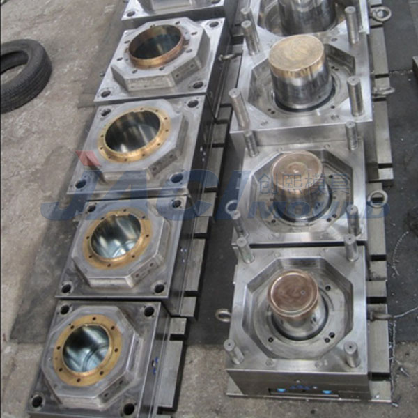 pail mould 10