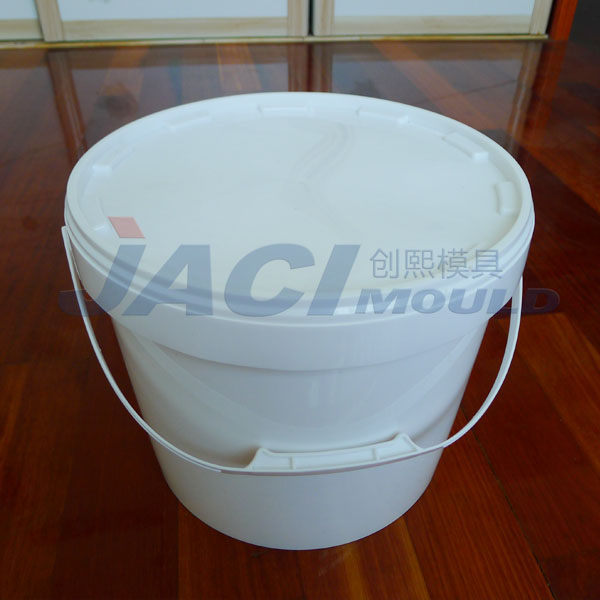 pail mould 24