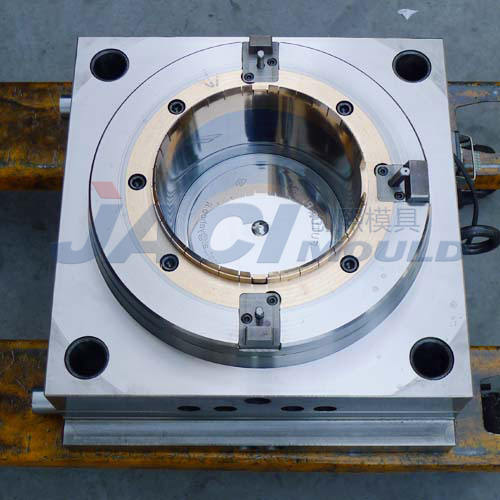 paint bucket mould 03