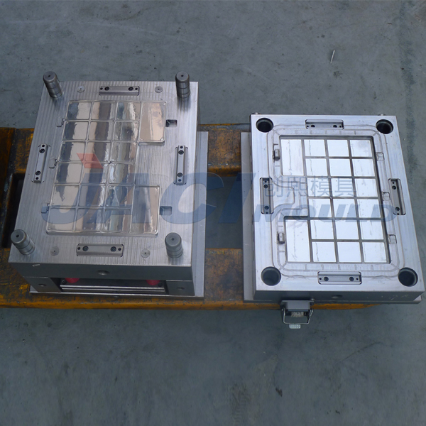 toolbox mould 03